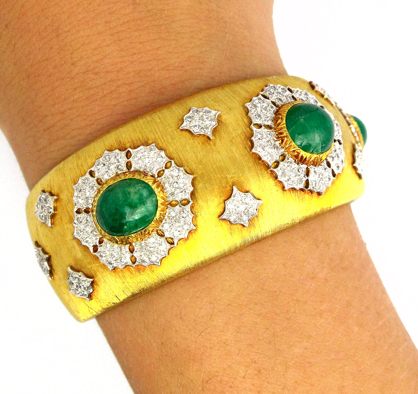 Buccellati 18K Yellow White Gold Emerald Diamond Cuff Bracelet