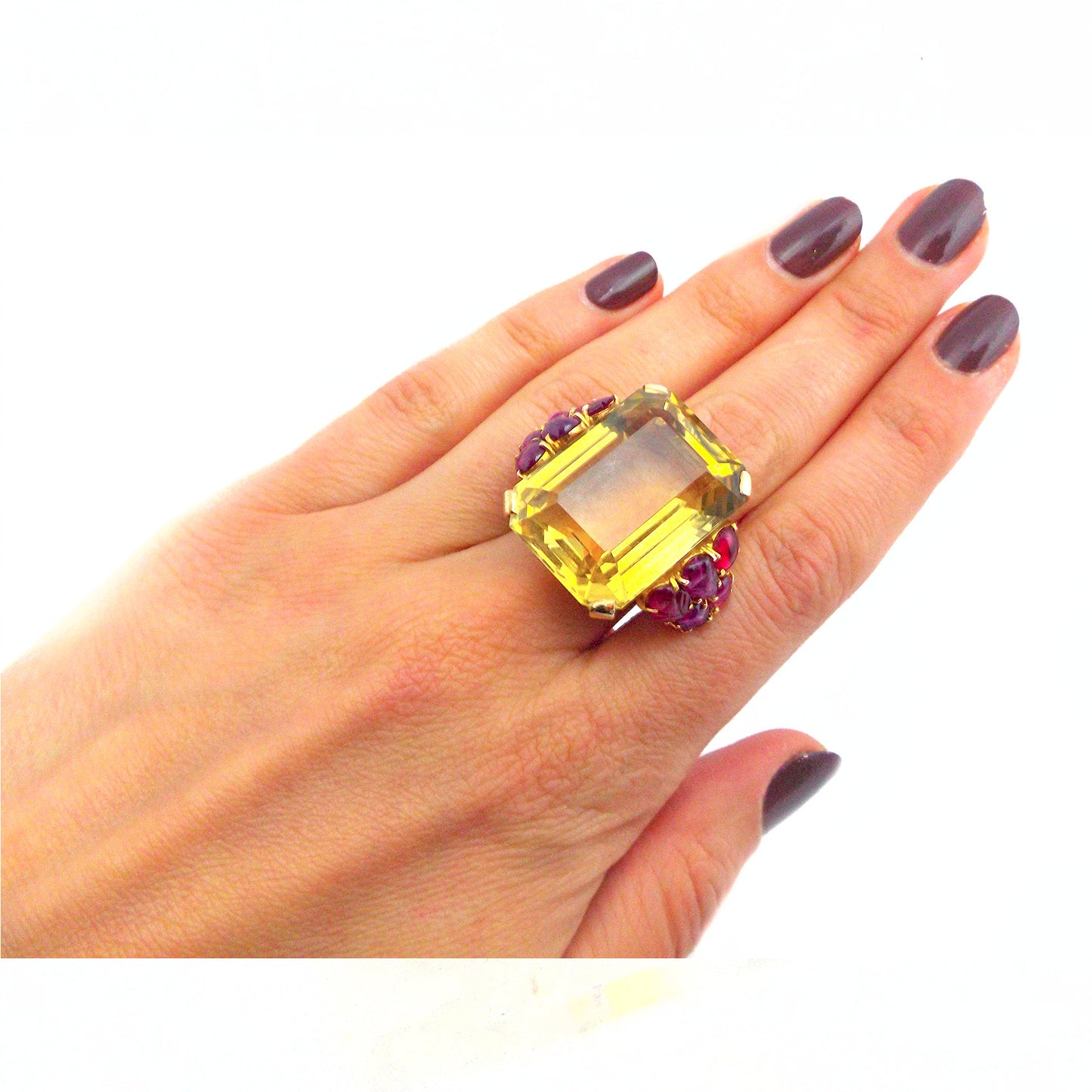 Retro 18K Yellow Gold Carved Ruby Citrine Ruby Ring