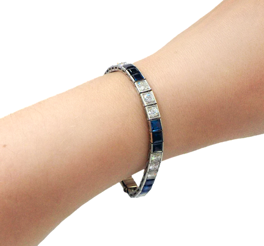 Platinum 4.5ct, G-H Color VS Clarity Diamond 5.5ct Sapphire Tennis Bracelet