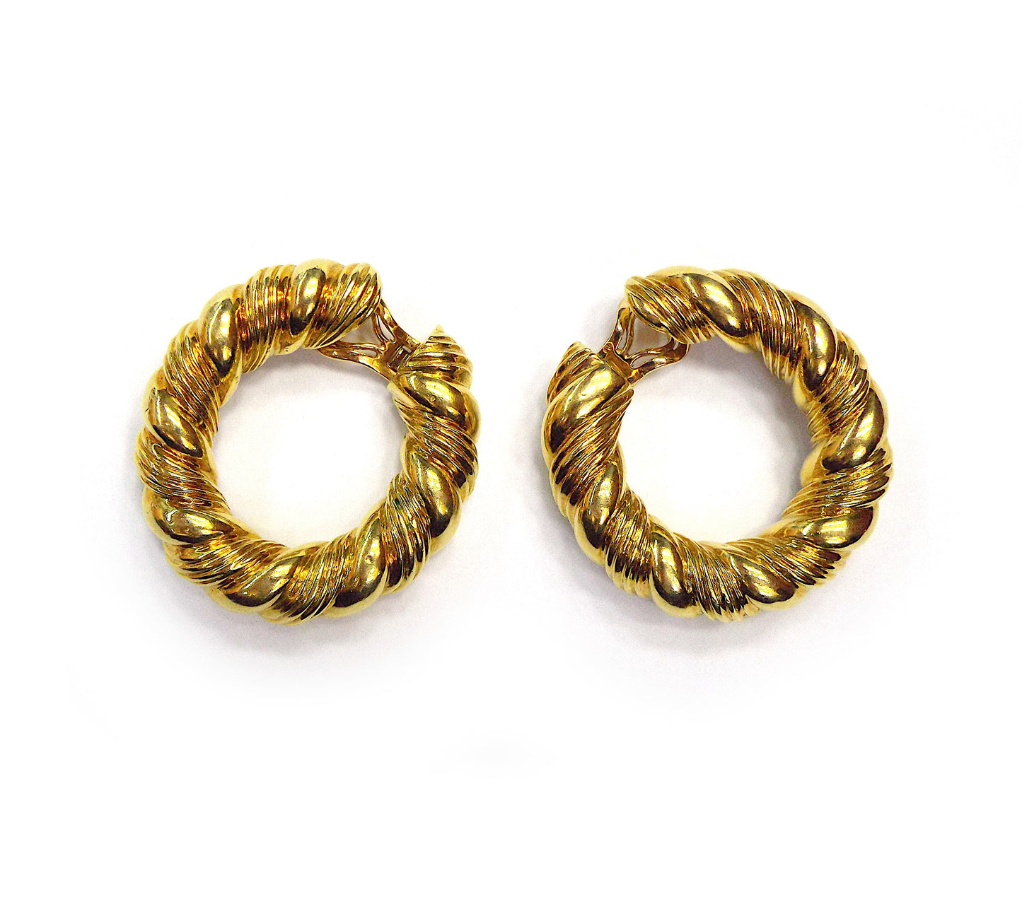 Van Cleef & Arpels 18K Yellow Gold Hoops Earclips