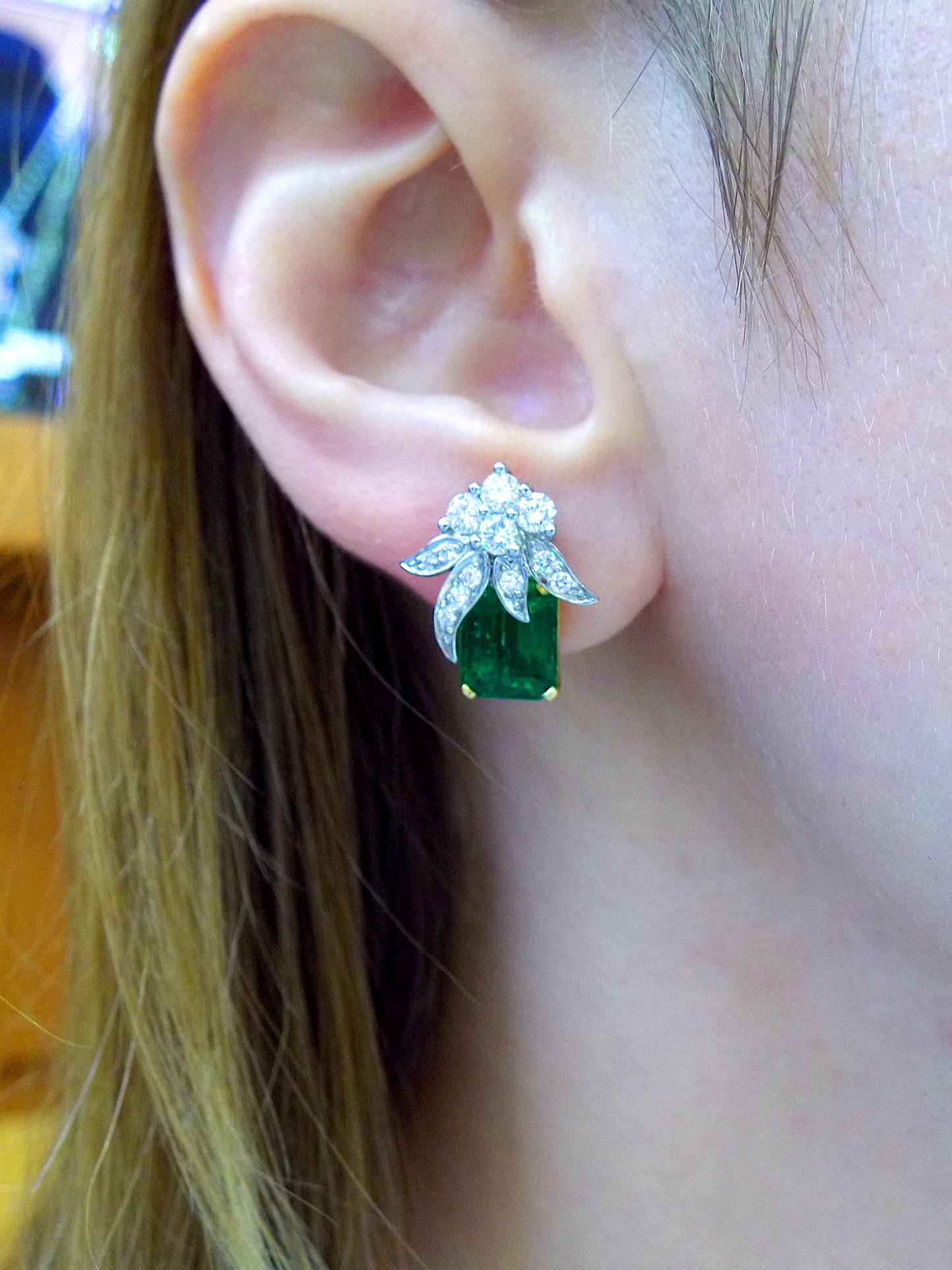 TIFFANY & CO. Diamond Emerald Earrings