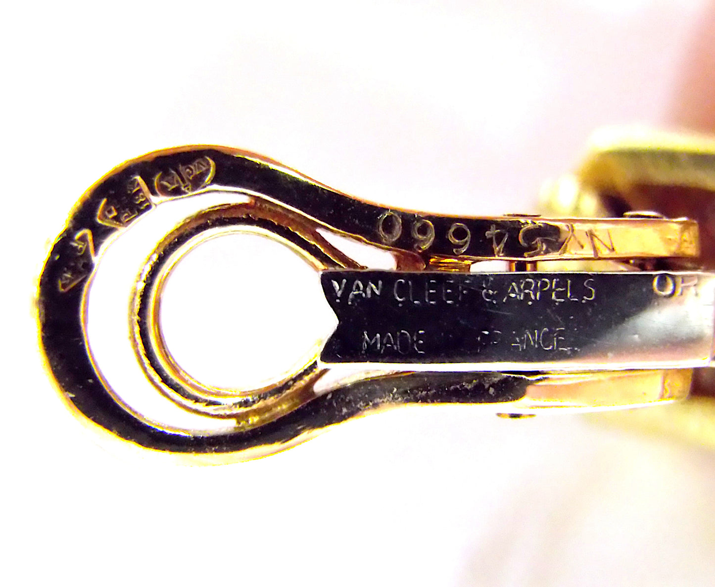 Van Cleef & Arpels 18K Yellow Gold Diamond Earclips