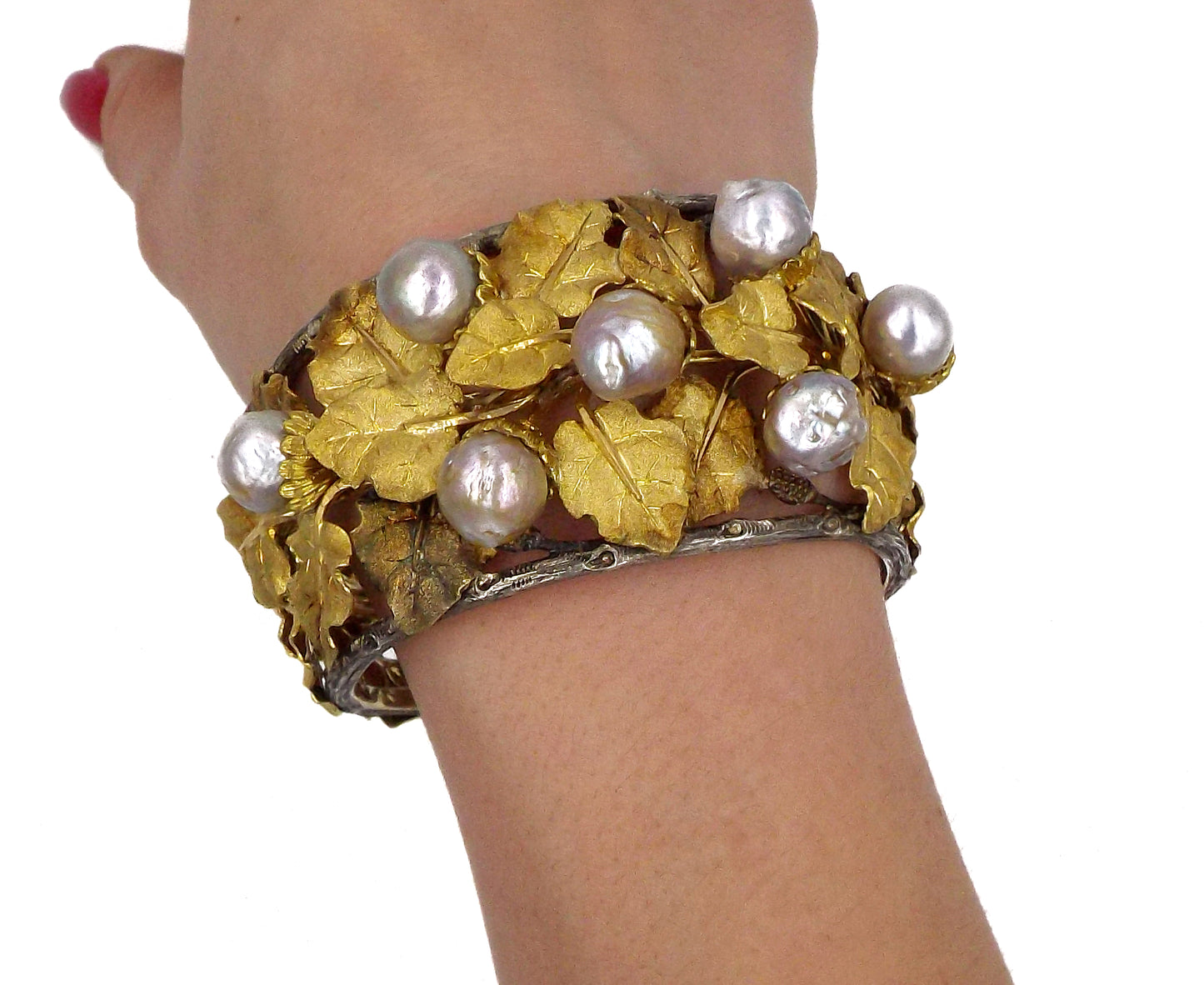 Buccellati 18K Yellow Gold Grape Cultured Pearl Bracelet