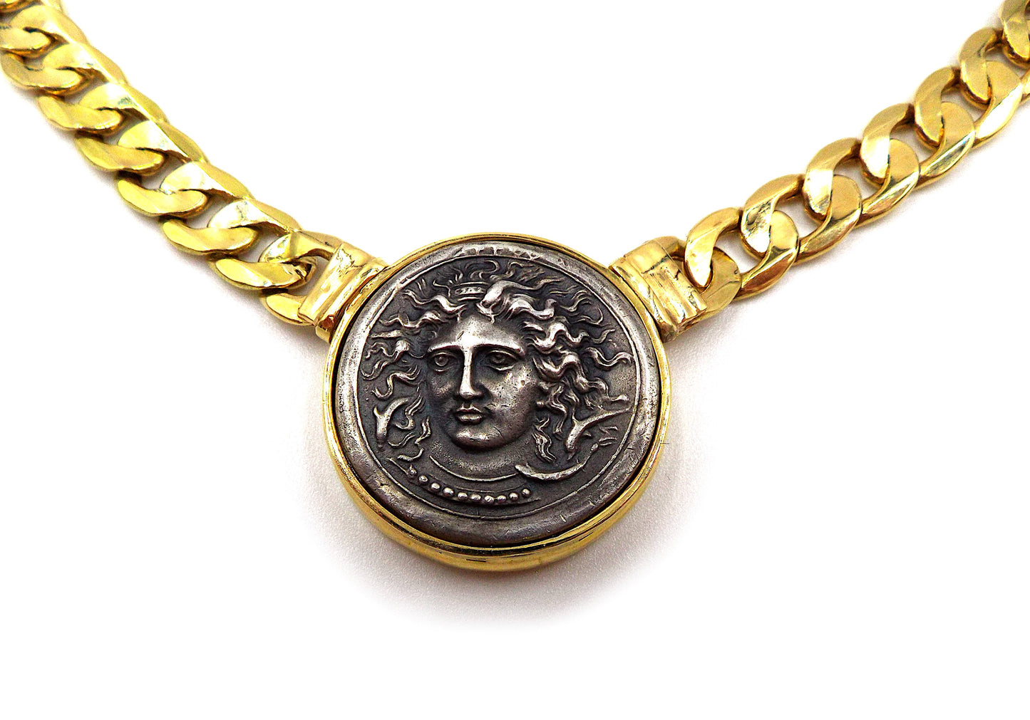Italian 18K Yellow Gold Coin Chain Necklace 1980s