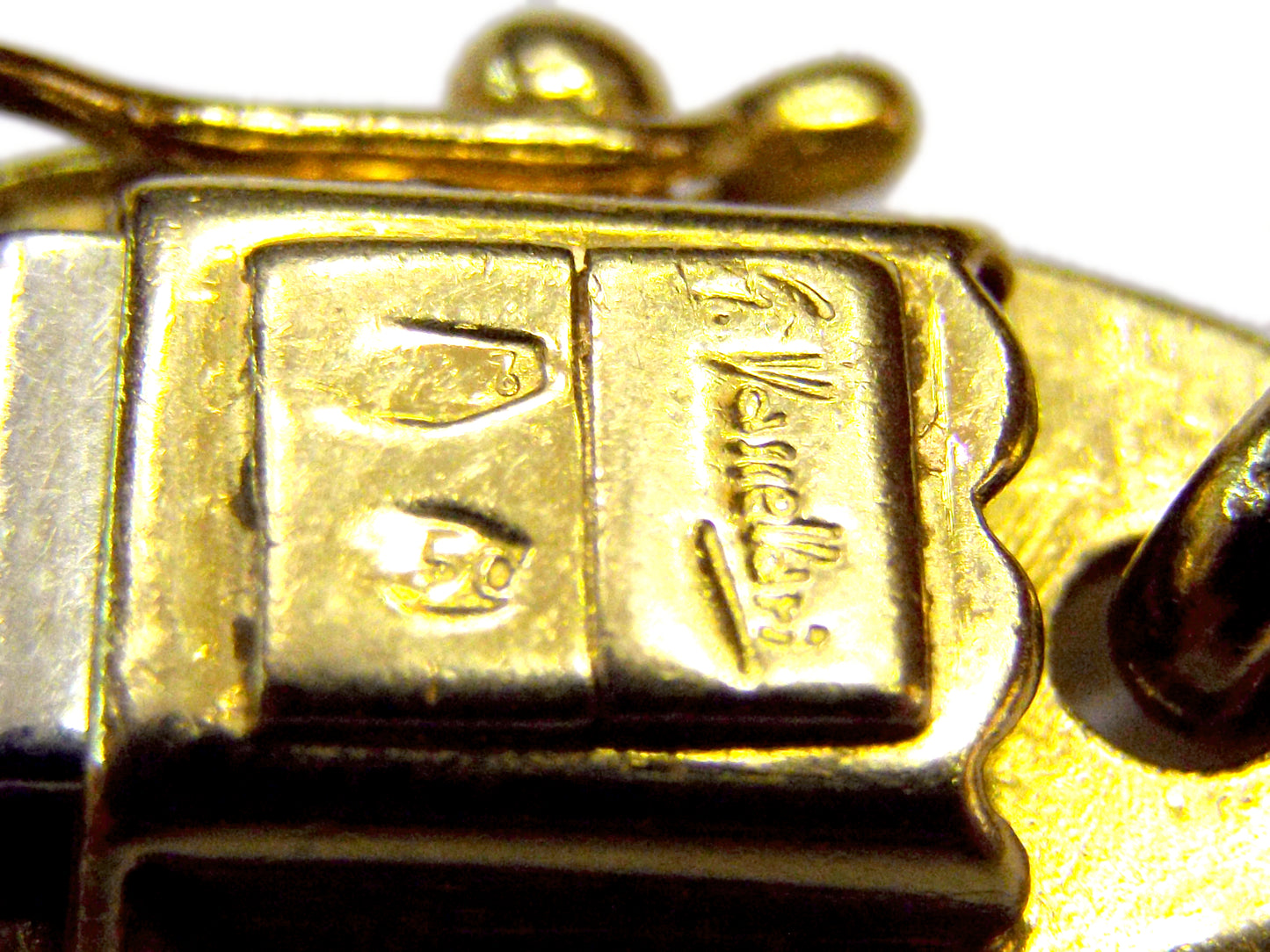 Vasellari 18K Yellow Gold Lapis Lazuli Pendant Necklace
