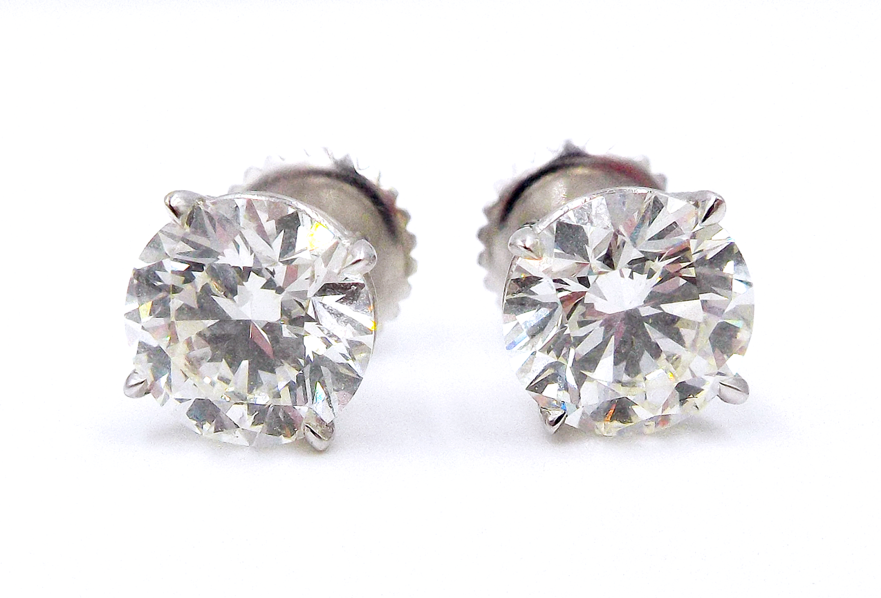 White Gold 2.50ct and 2.68ct Diamond Stud Earrings