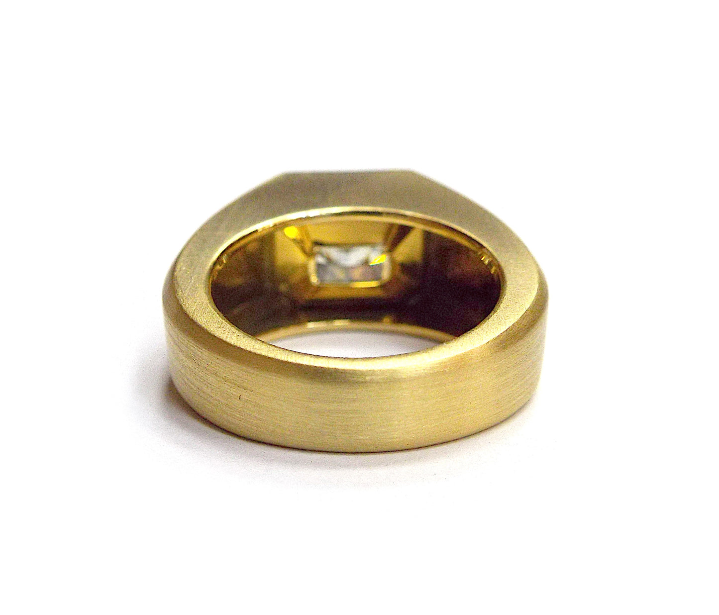 18K Yellow Gold Diamond Ring