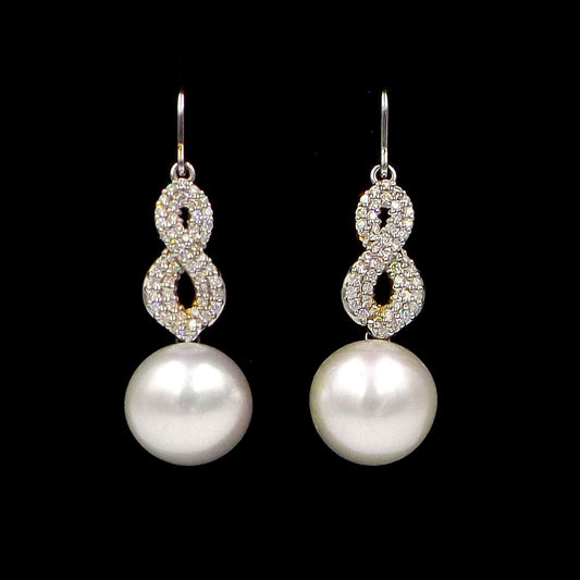 Cultured Pearl Diamond Earrings