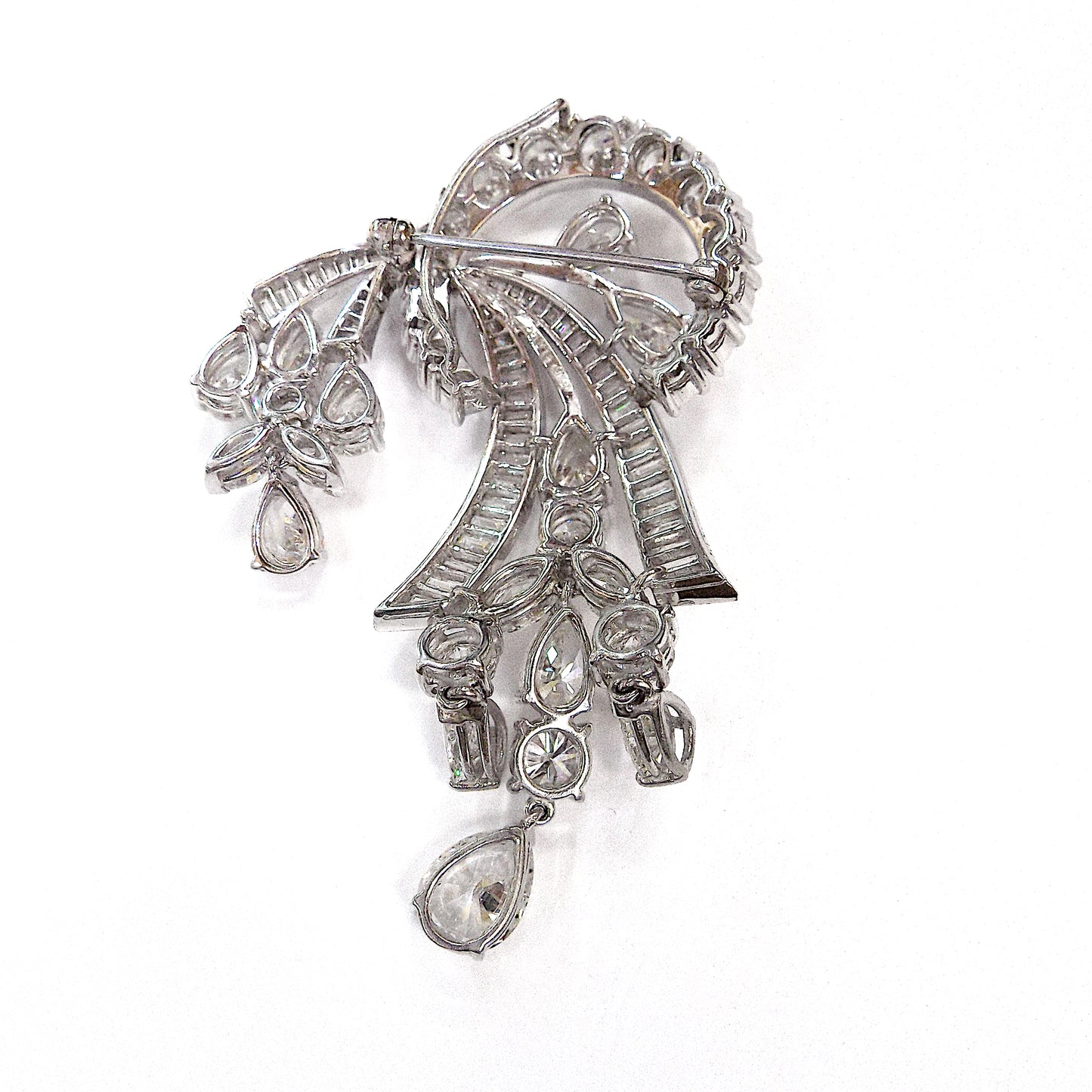 PLATINUM AND DIAMOND BROOCH